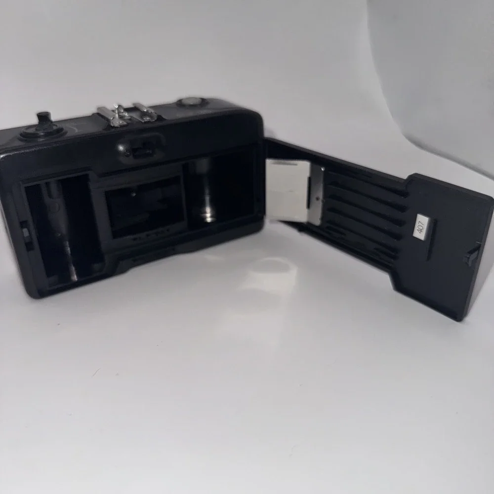 Vivitar‎ Ez35 35mm Camera Untested
